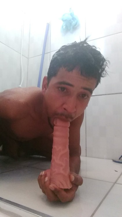 i loved to play with toy gag and puke