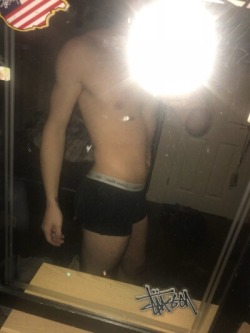austin grey model fresh outta the shower if