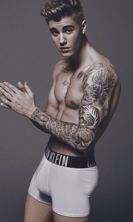 justin bieber naked