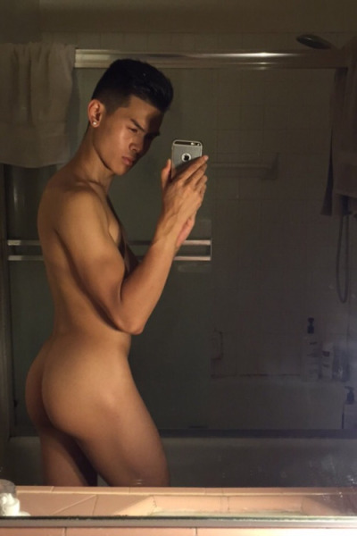 look whos back on tumblr now hes going by
