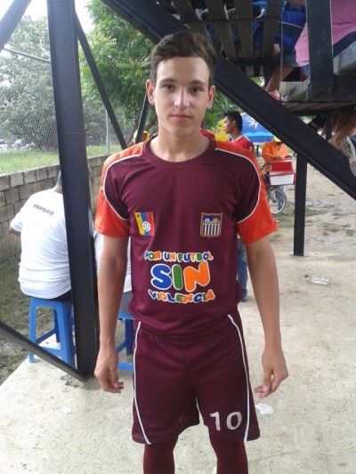 gregory futbolista aportaaaaazo