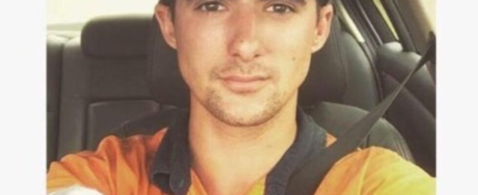 cute aussie tradie exposed from tinder