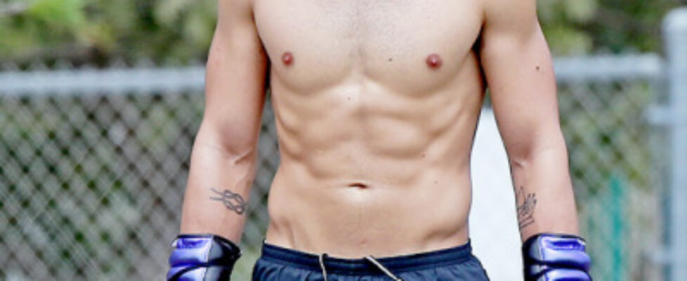 joe jonas showing off his insane body while going