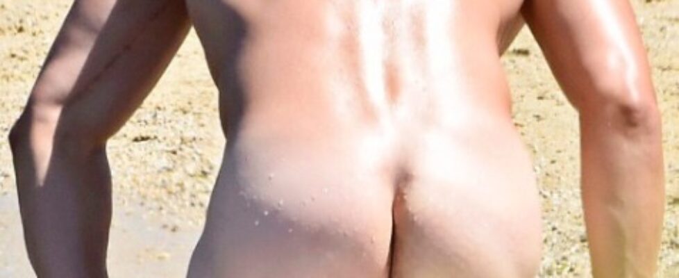 a few more shots of orlando bloom nude