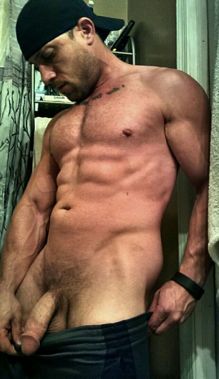 straight muscle daddy