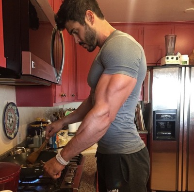 jewsquats lift like a lady builddudebuild