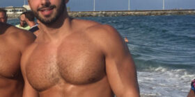 this arab studs cock is perfect thick and big