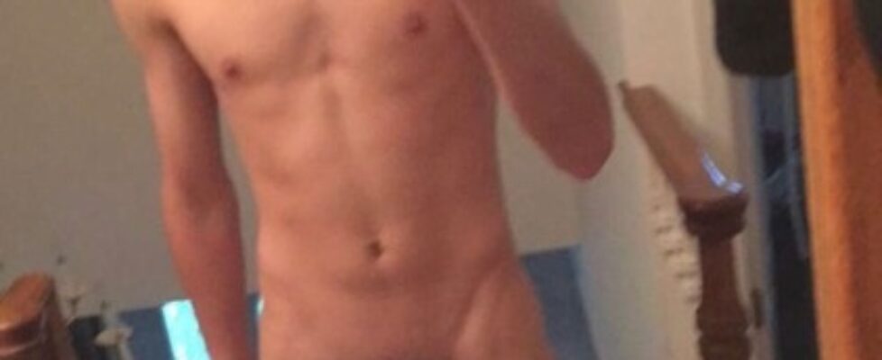 bicurious hottie hockey player
