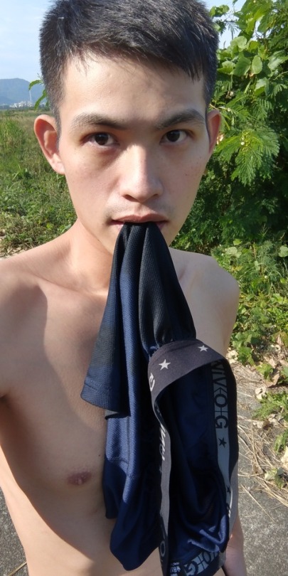 剛尿再拍