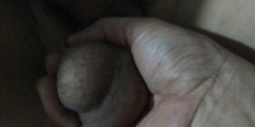 让我爽了昨天一天操我三四次操的他最后几乎没有精液直男一旦发现男人的屁眼比女人好玩就会迷上从此不