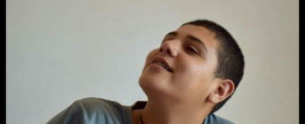 pendejo de 18 años que quiere pico