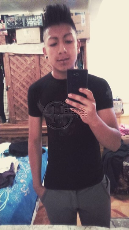 qué delicia de este macho hetero es amigo de