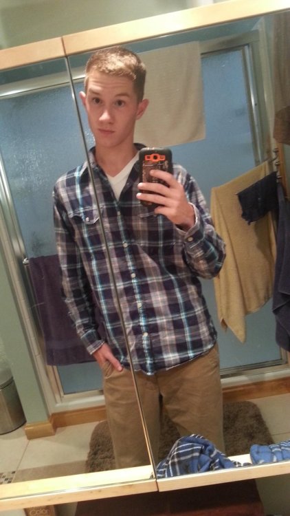 tie not included