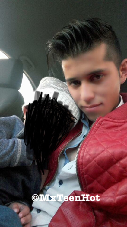 un amigo más que cae 21 años hetero me encanto