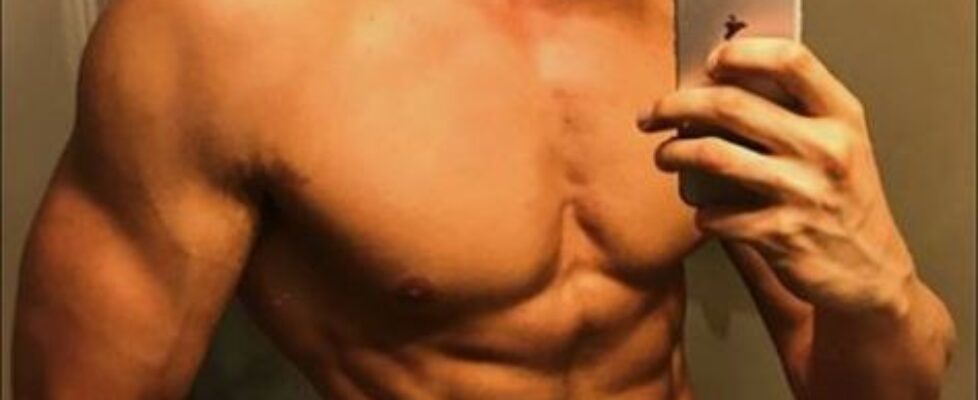 18 year old muscle twink more boys