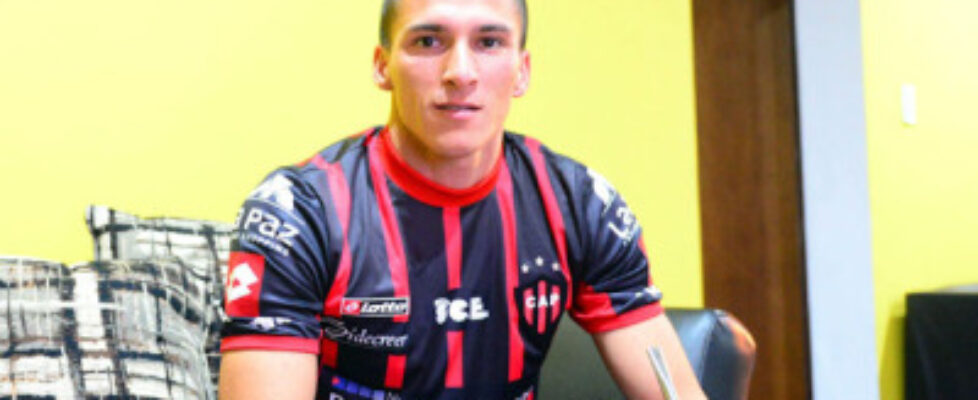 lautaro geminiani jugador de patronato fotos