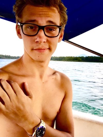 the watch twink