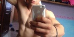 chico guapo desnudo