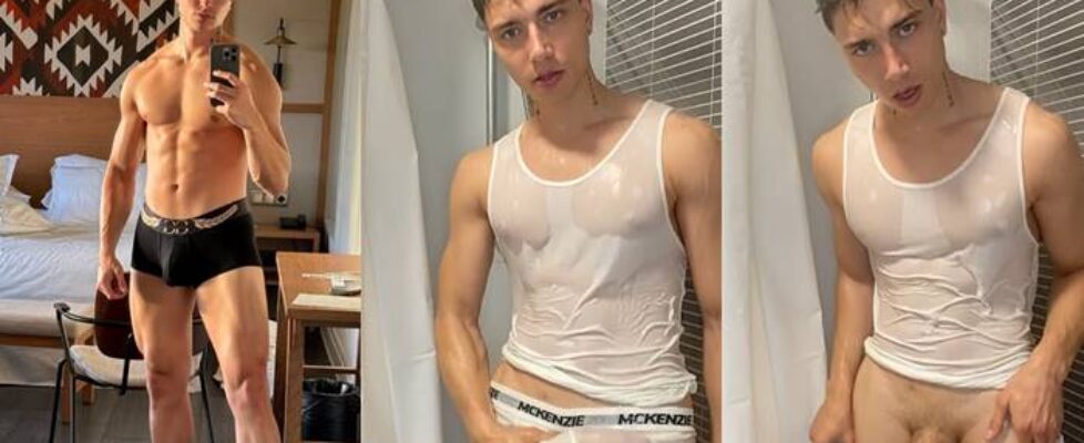 Golden georgii (goldengeorgiii) shows off his cock in the shower