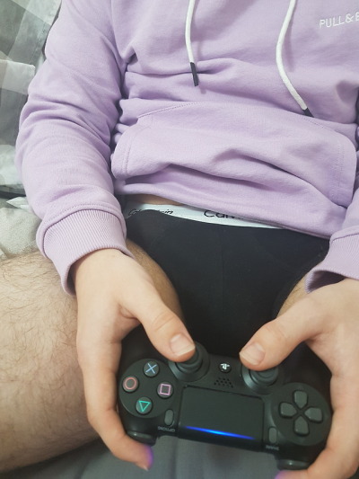 he got horny after a bit of gaming who wants to
