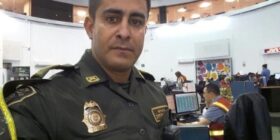 hetero engañado colombiano con buena verga y guapo