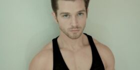 kevin bunch male fitness model and trainer