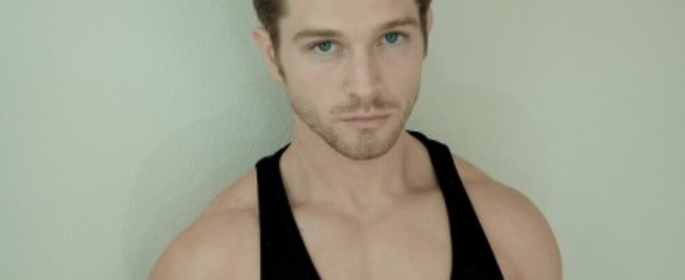 kevin bunch male fitness model and trainer