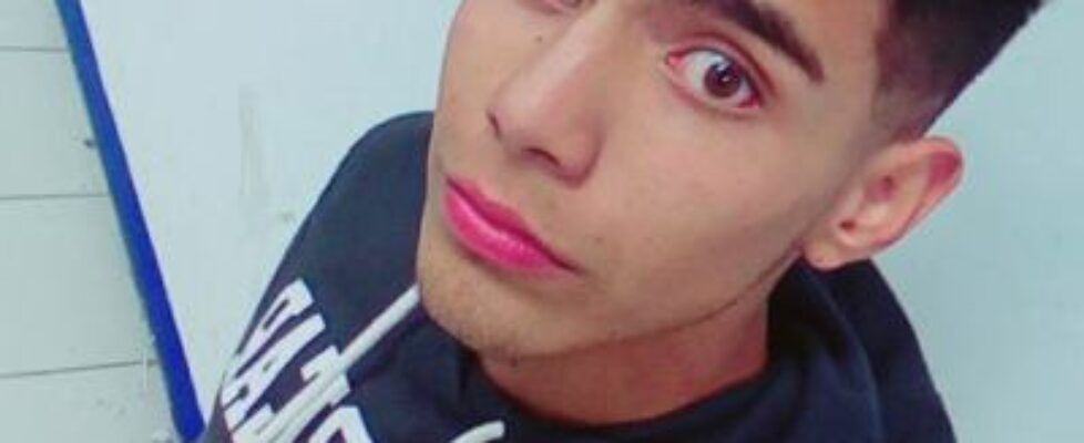 octavio 20 años mexico hetero engañado