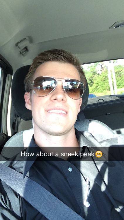 snapguysguy very horny guy keep them coming