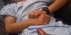 xiaohaogayphotosblog 10位帥哥睡覺勃起時被身邊密友偷拍下來