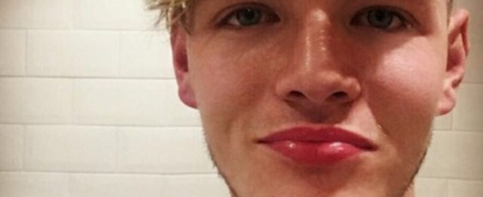 irish lad reece straight 19 year old hairy cock