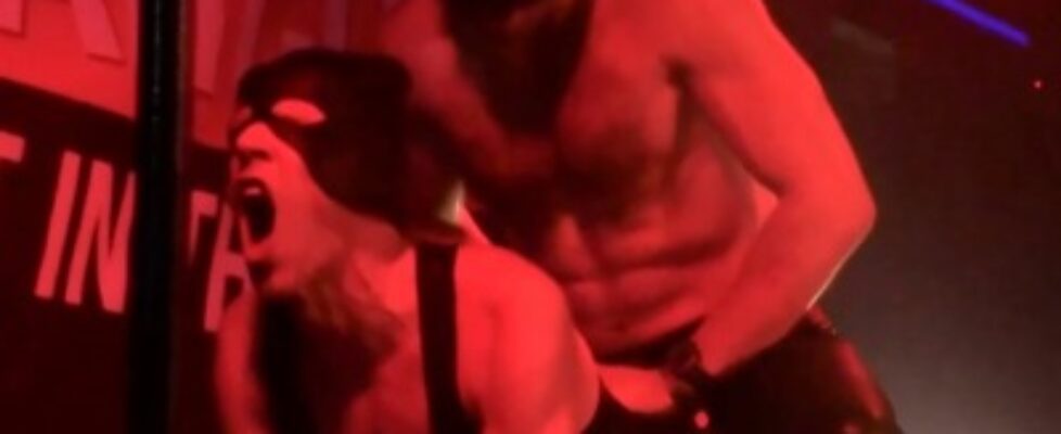 malestrippersunlimited now playing via male