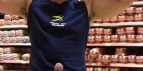 siapa kenal mamat berbulu ketiak yg sexy ni sila