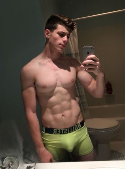 chicosguaposlindos chris