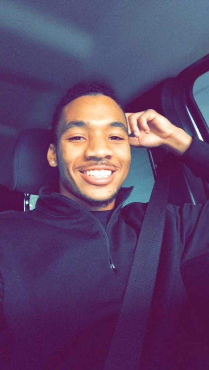 chris m hmu for more click the link for more