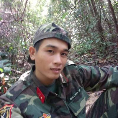 gạ chịch anh bộ đội đẹp zai cu to