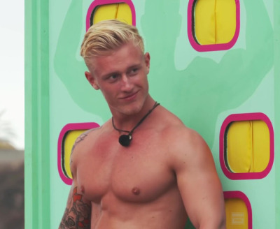 oliver erngart in love island denmark