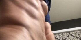 tryna get my tddies n arms bigger