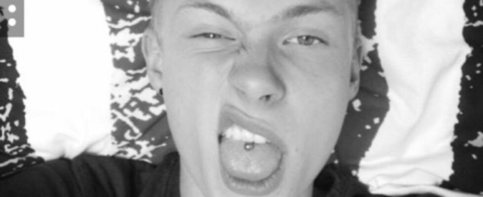 gaytwinksboysnude im live now on cam