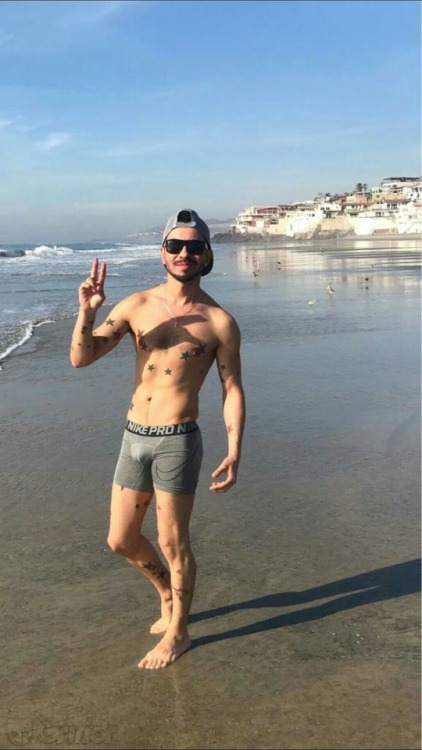 grindr tijuana
