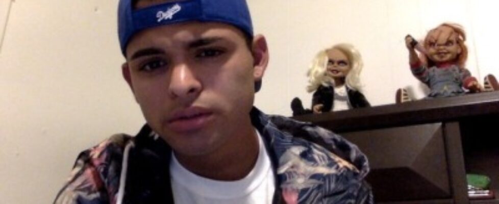 hmu on kik to purchase some videos i also take