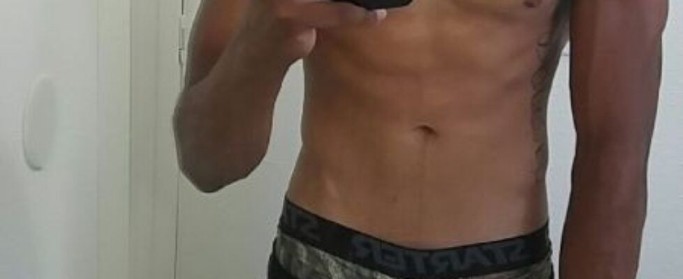 kyle is back god damn what a body the muscles