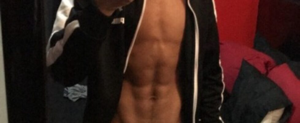 reblog if you love lightskin niggas