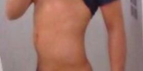 se llama freddy y es muy guapo vive en cancun