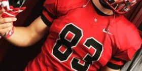 tyler 18 hot football player sent these with