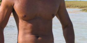 delicioso bad boy follow me