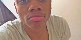 does his girlfriend know he sending pics to