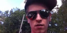 dudeswithnudes small dick but still a good