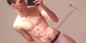 hot fuckin aussie twink so yummmmy
