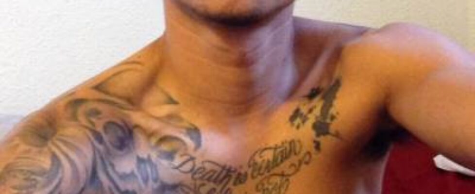 j559h bombiest guy ever super cute tatts n